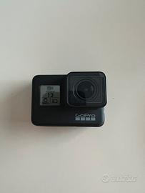 Go pro hero 7 black + accessori