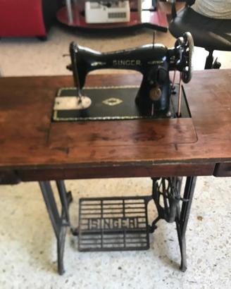 Macchina da cucire singer vintage