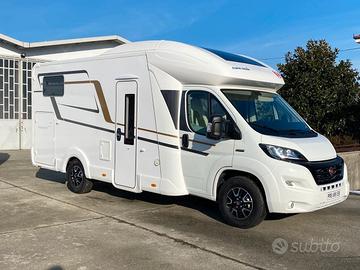 Eura Mobil 4 posti con grande garage 6.99mt
