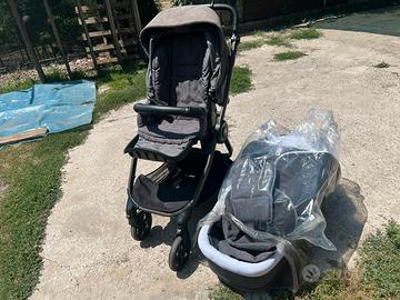 Passeggino Leggero CAM Matic + Navicella Morbida