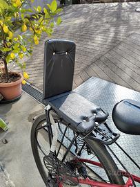 Seggiolino bimbo per portapacchi posteriore