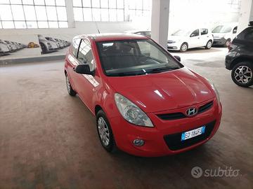 Hyundai i20 1.2 77cv 3p