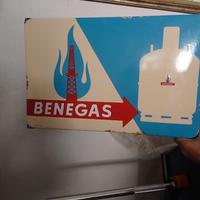 Insegna smaltata