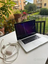 Macbook pro 15 2011