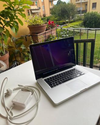 Macbook pro 15 2011