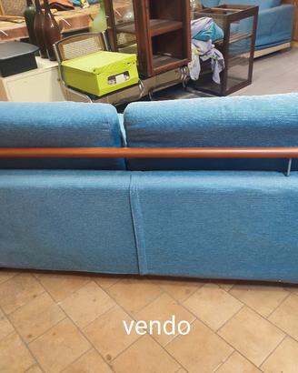 2 divani poltrone e sofa