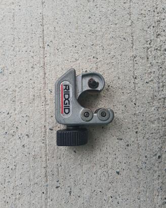 Tagliatubi Ridgid Midget 101