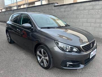 Peugeot 308 5pt 1.5 bluehdi 130cv Allure NAVI/PDC 