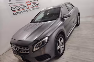 MERCEDES-BENZ GLA 180 Sport AUTOMATICA 49.000KM