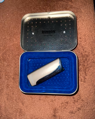Elegante accendino Ronson