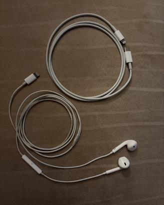 Cavo USB-C + Auricolari EarPods