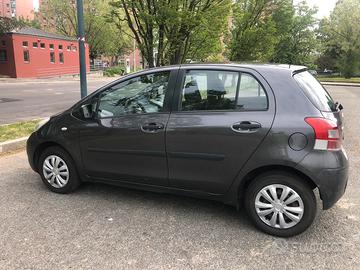 Toyota yaris 1.0 benzina Euro 4