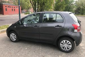 Toyota yaris 1.0 benzina Euro 4