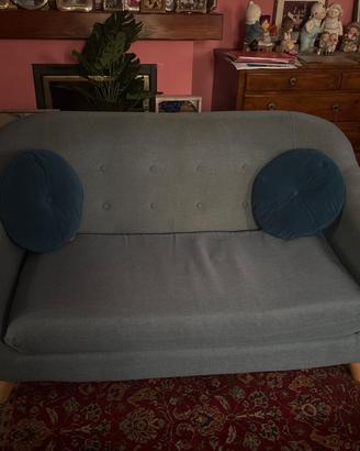 Divano stoffa azzurro