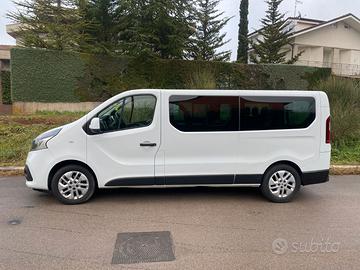 Renault Trafic 2018 passo lungo 1.6 bianco 9 posti