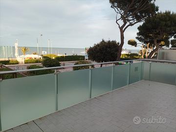 Appartamento vista mare