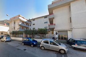 Garage in Via Croce Malloni