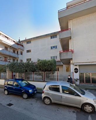 Garage in Via Croce Malloni