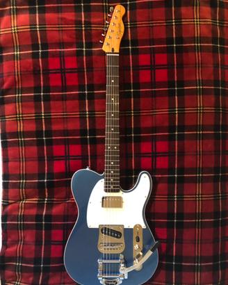 Fender Squier TELECASTER custom con Bigsby vintage