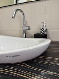 Mobile bagno più lavabo e specchio completo