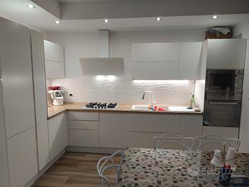  cucina aran completa di elettrodomestici    