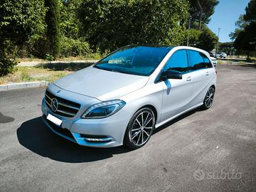 Mercedes Classe B 200d Premium full optional