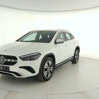 MERCEDES-BENZ GLA 180 d Progressive Advanced auto
