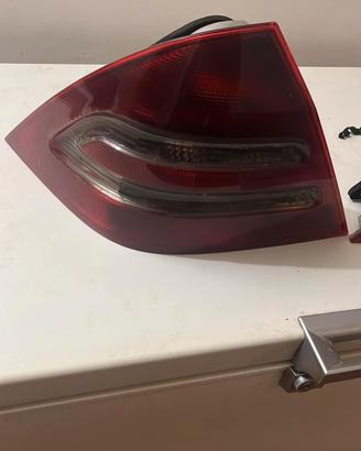 Fanali posteriori mercedes classe C W203