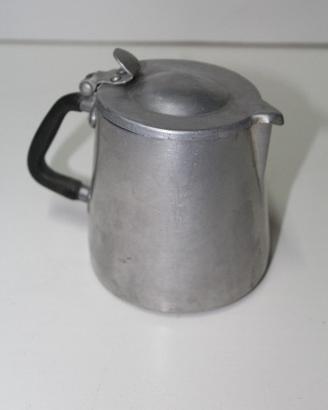 Bollitore antico caraffa per latte
