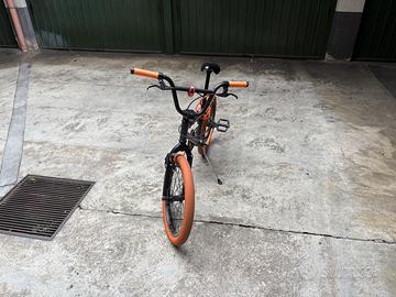 Bicicletta BMX