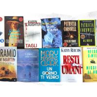 Lotto di 16 Libri Thriller - vari autori - Romanzi
