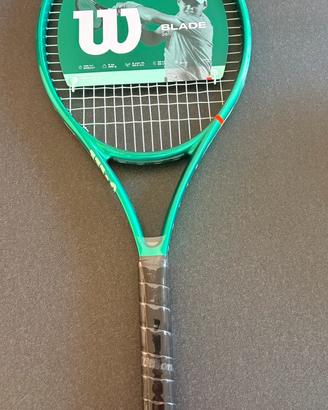 Wilson Blade 26 V10