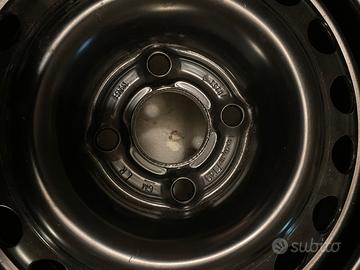 Cerchio 14 Pneumatico Michelin 175/65 nuovi