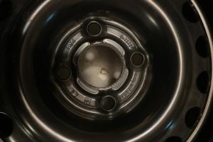 Cerchio 14 Pneumatico Michelin 175/65 nuovi