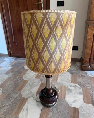 Lampada da tavolo vintage