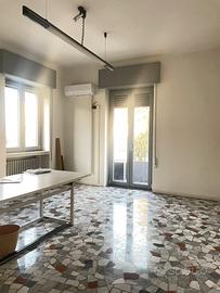 Stanza ad uso ufficio