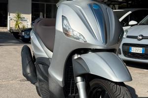 piaggio Beverly 350