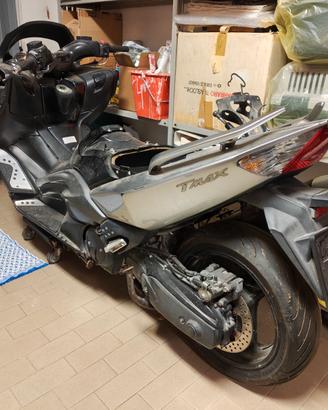 T-Max versione del 2008 - pezzi di ricambio