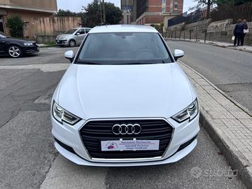 Audi A3 SPB 35 TDI S tronic Business