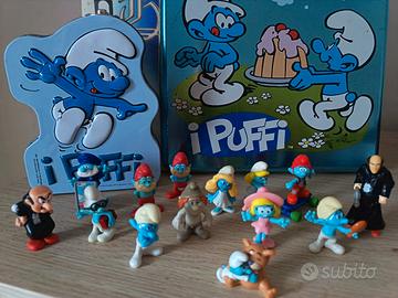 Salvadanaio in latta con mini puffi