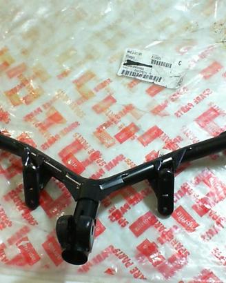 MANUBRIO VERNICIATO SR 125 APRILIA AP8118525