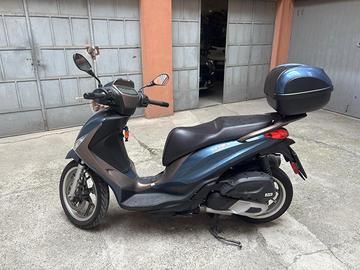 Scooter Piaggio Medley 125 usato.