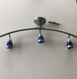 Barra con faretti orientabili
