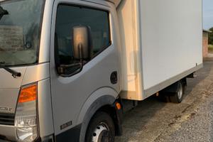 Camion Nissan cabstar