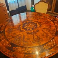Tavolo decorato