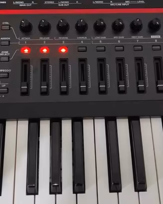 Roland Fantom 06,Roland CB-V61,imballo,Full