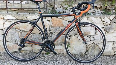 BDC KTM STRADA 800 TG 57