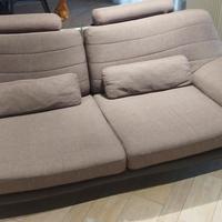 Divano comodissimo 3 posti dimension cm.200x105