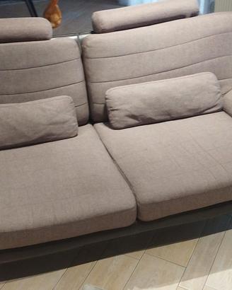 Divano comodissimo 3 posti dimension cm.200x105