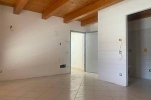 Appartamento di 86 m² con 4 locali e box auto a Ma